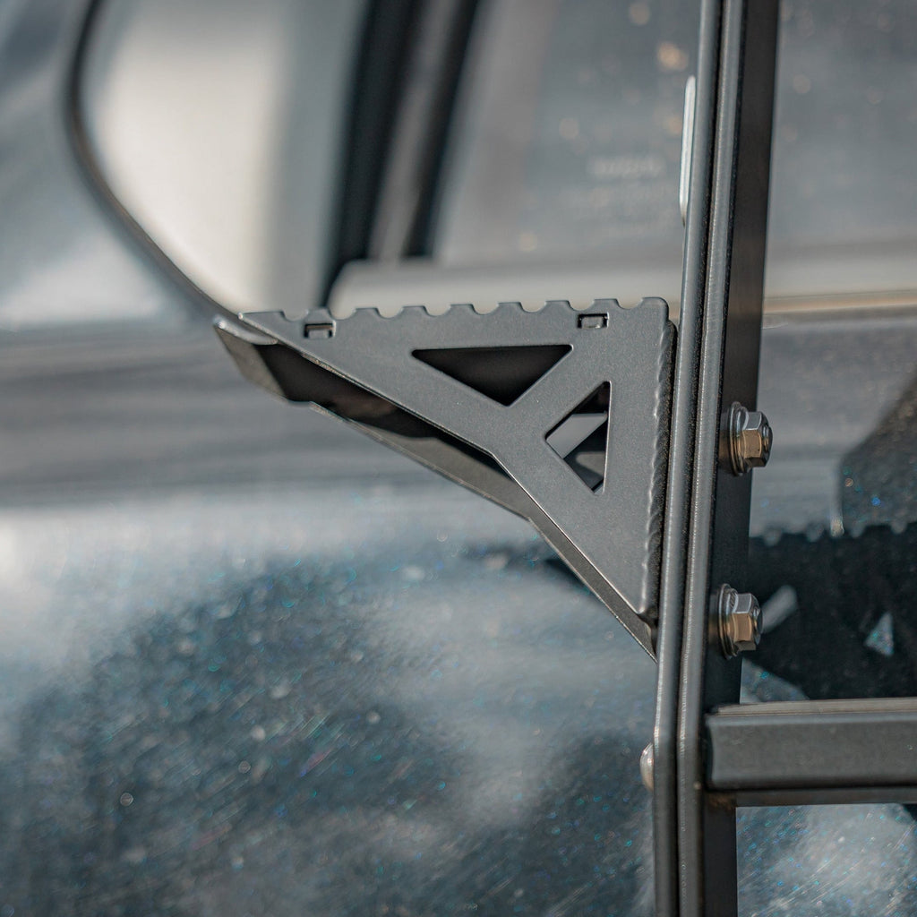 Summit Hatch Ladder Side Step
