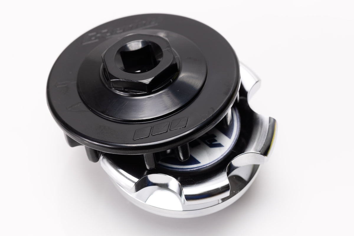 OIL FILLER CAP B-TYPE, 01 TOYOTA/DAIHATSU - CHROME - (13901511)