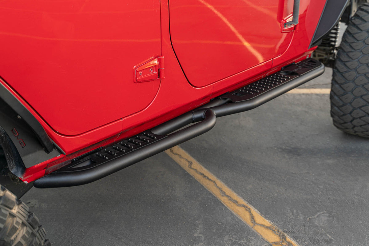 2007-2018 4-Door Jeep Wrangler JK | OE Plus Side Steps