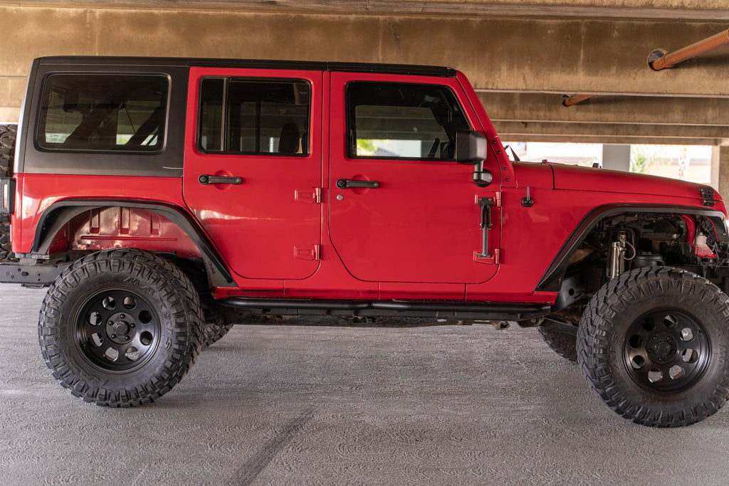 2007-2018 4-Door Jeep Wrangler JK | OE Plus Side Steps
