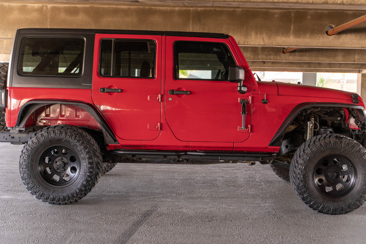 2007-2018 4-Door Jeep Wrangler JK | OE Plus Side Steps