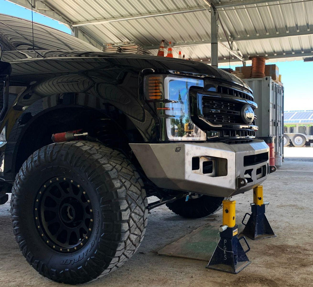 CHASSIS UNLIMITED 2017-2021 FORD SUPERDUTY F250/F350 ATTITUDE SERIES FRONT WINCH BUMPER