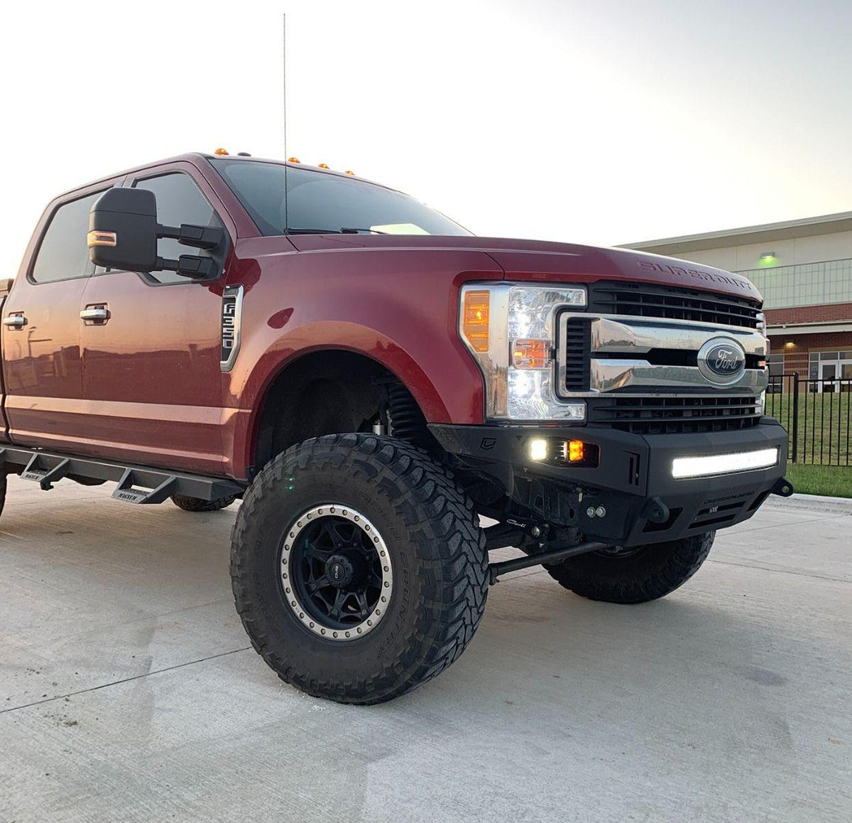 CHASSIS UNLIMITED 2017-2021 FORD SUPERDUTY F250/F350 OCTANE SERIES FRONT BUMPER