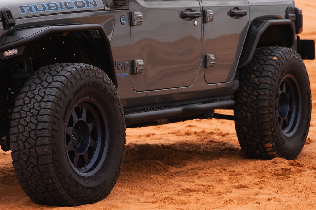 2018-2025 Jeep Wrangler JL | OE Plus 4-Door Side Steps