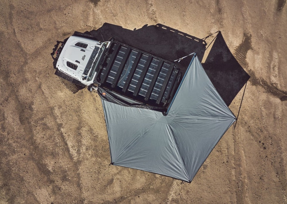 SKY RIDGE 270 AWNING DRIVER SIDE WITH MOUNTING BRACKETS
