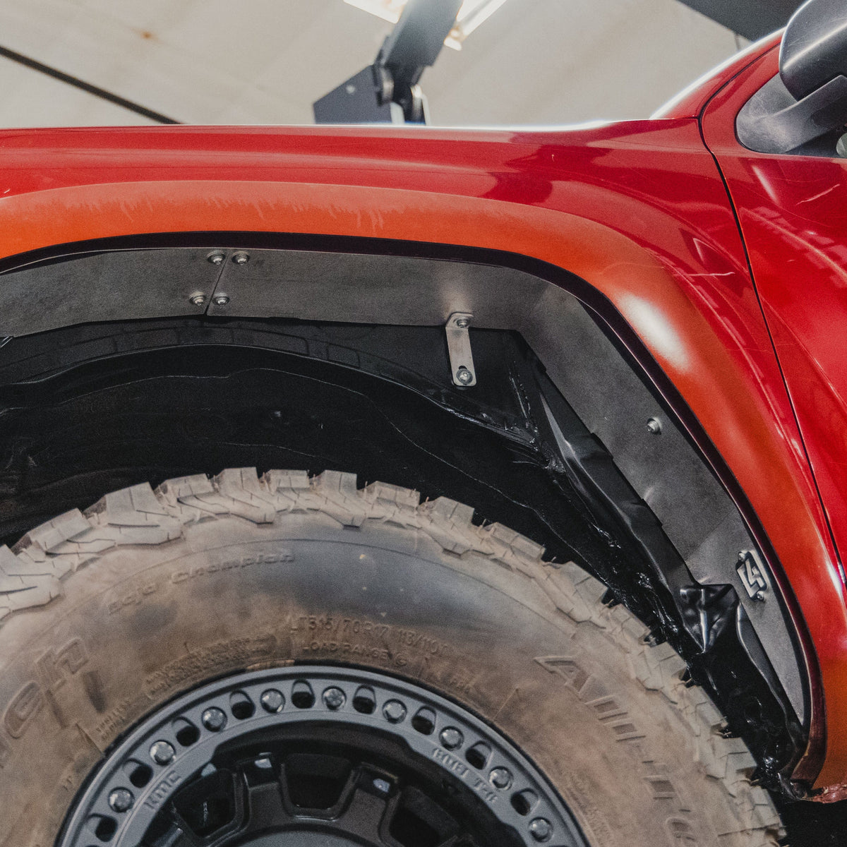 Tacoma Oversized Tire Fitment Kit / 2005-2015