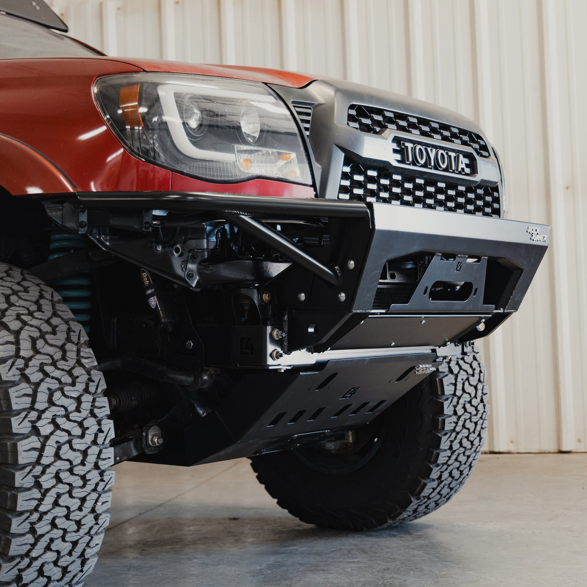 Tacoma Rock Runner Front Bumper / 2nd Gen / 2005-2011