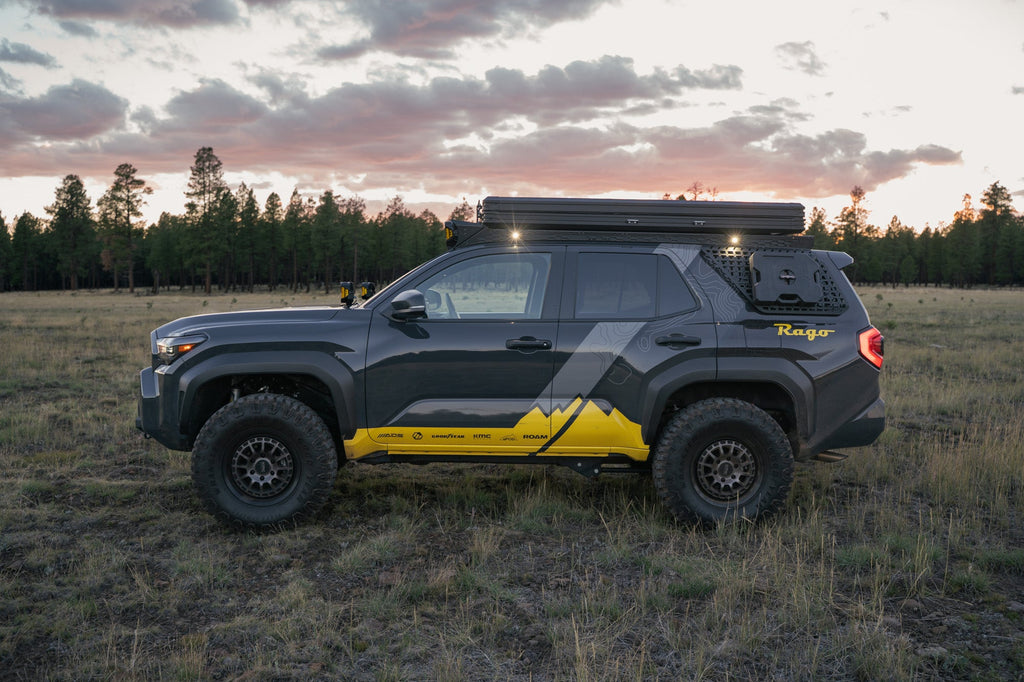 2025+ Toyota 4Runner Roof Rack w/ Light Pocket