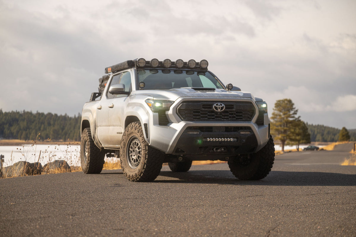 2024+ Toyota Tacoma Roof Rack | With Light Pocket