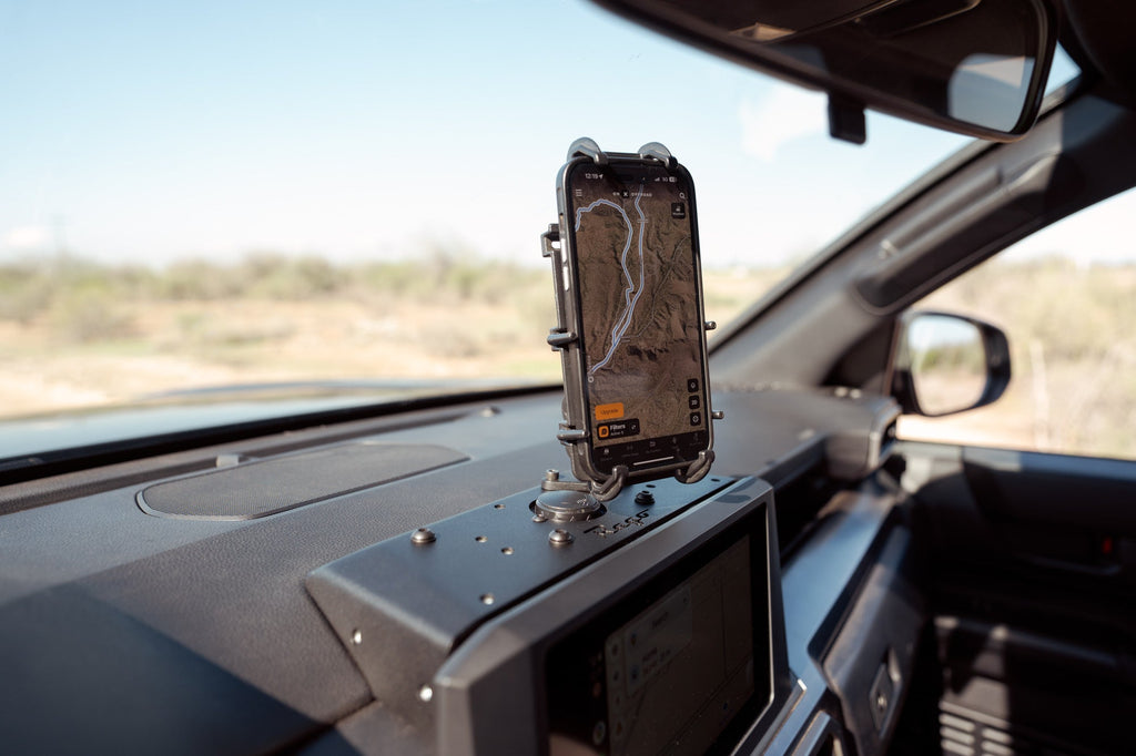 2025+ Toyota 4Runner Device Dash Mount