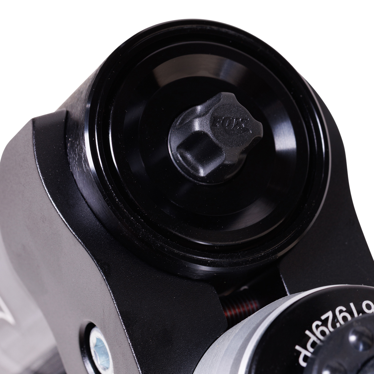 INEOS GRENADIER | 2.0 PERFORMANCE SERIES