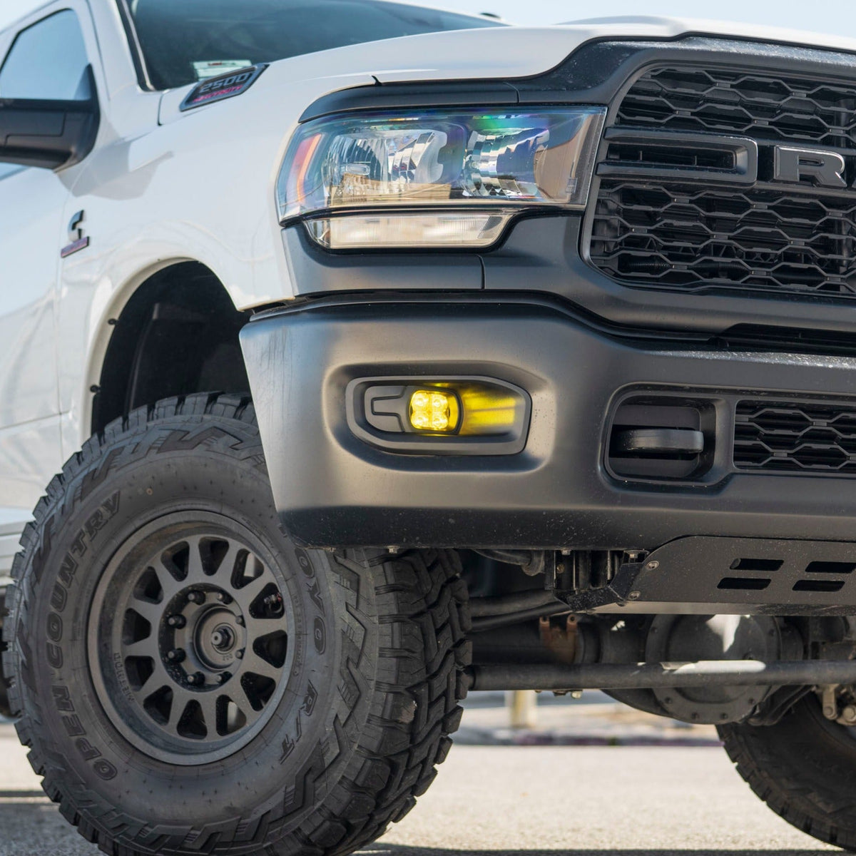 Diode Dynamics Tradesman 5th Gen 2019-Current Ram 2500/3500 Fog Light Kit