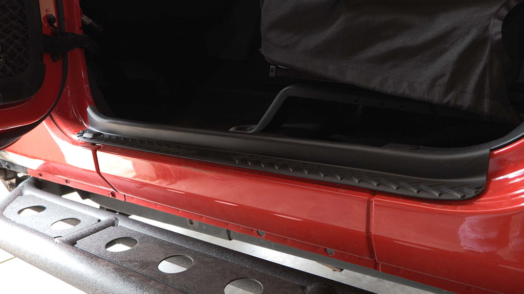 Fishbone Offroad Door Entry Guards For 2007-2018 Jeep Wrangler Unlimited FB15461