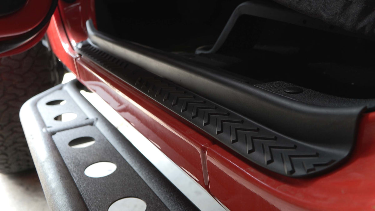 Fishbone Offroad Door Entry Guards For 2007-2018 Jeep Wrangler Unlimited FB15461