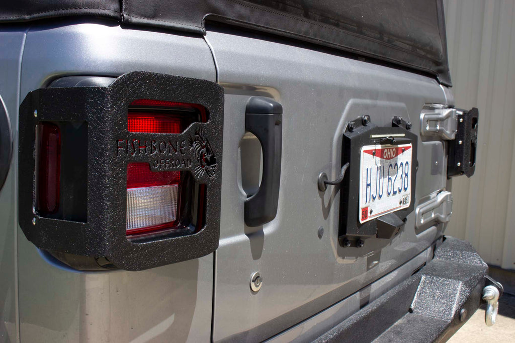 Fishbone Offroad Tail Light Guards for 2018 & Up Jeep Wrangler FB21119