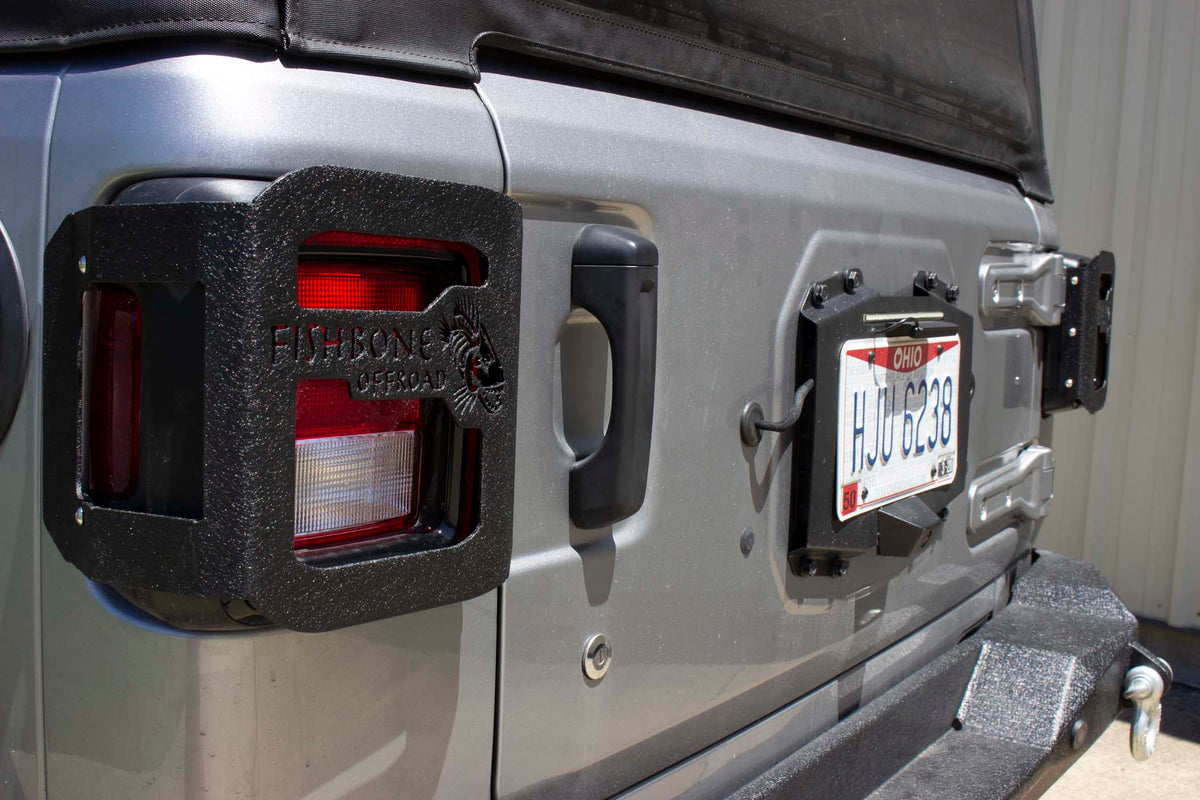 Fishbone Offroad Tail Light Guards for 2018 & Up Jeep Wrangler FB21119