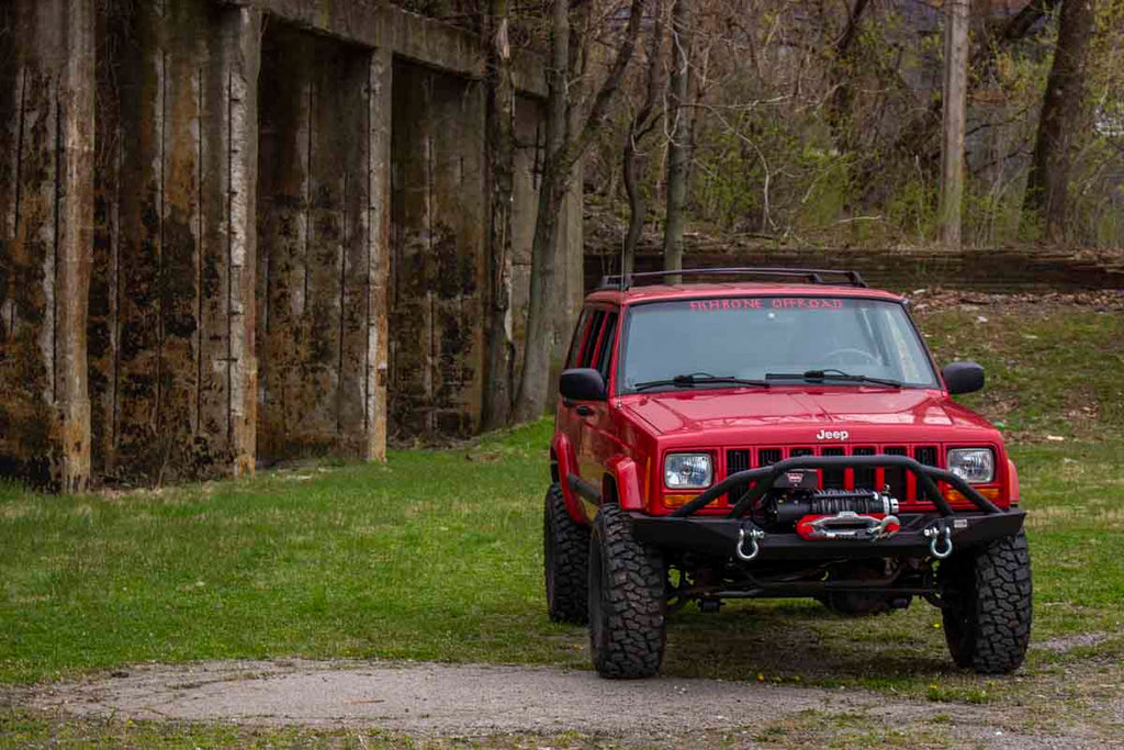 Fishbone Offroad Bullhead Front Winch Bumper with Grille Guard for 1984-2001 Jeep Cherokee FB22060