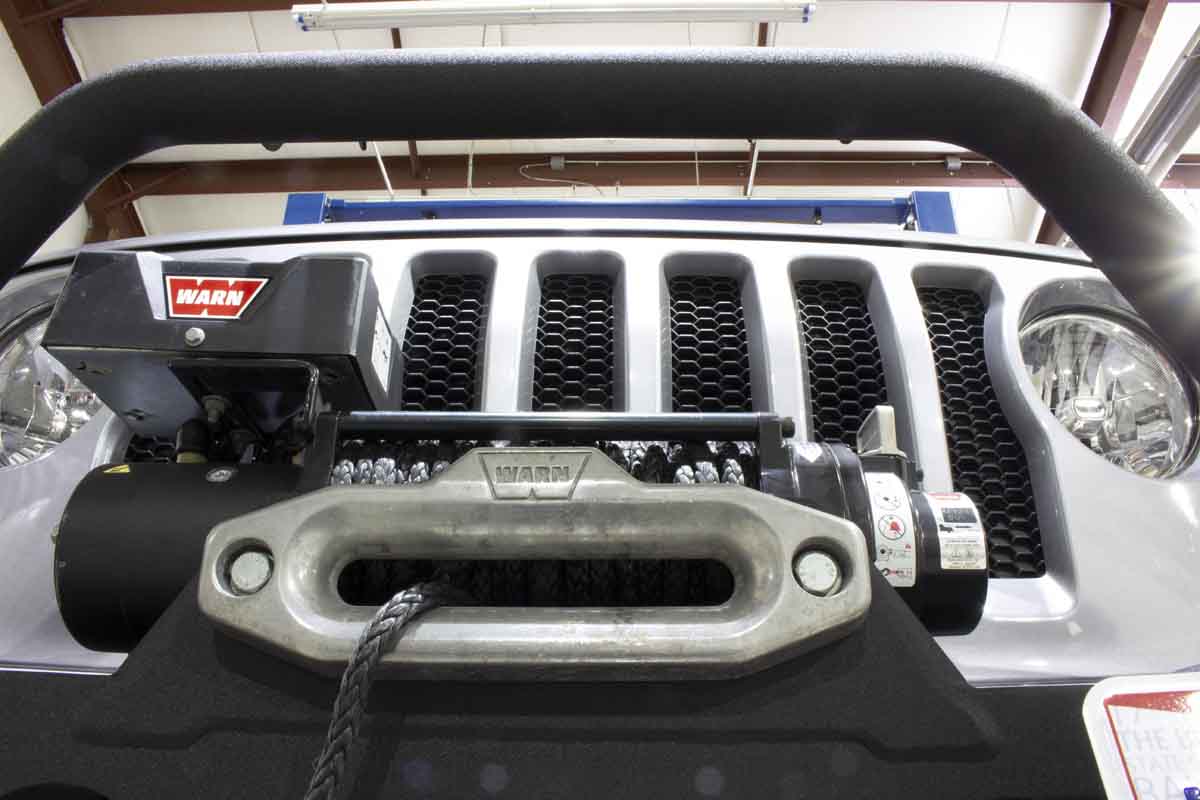 Fishbone Offroad Mako Front Bumper for 2018 & Up Jeep Wrangler/Gladiator FB22090