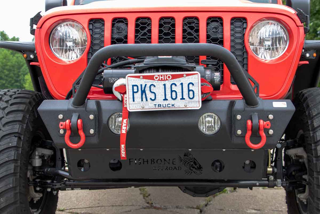 Fishbone Offroad Front Stubby Winch Bumper for 2018 & Up Jeep Wrangler/Gladiator FB22178