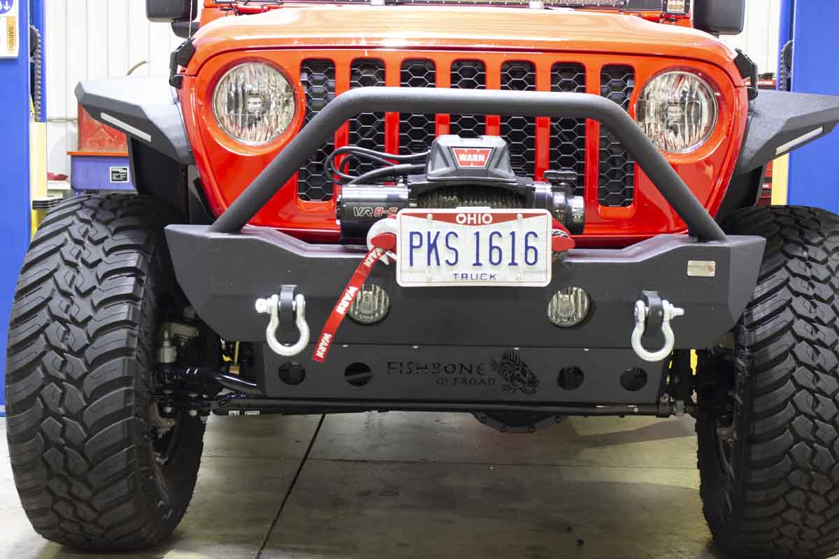 Fishbone Offroad Mako Front Bumper Skid Plate for 2018 & Up Jeep Wrangler/Gladiator FB23176