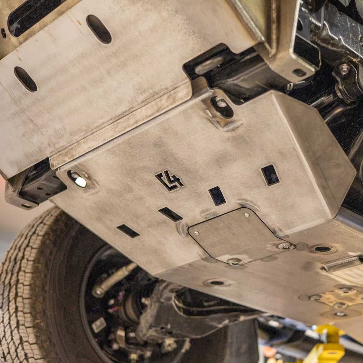 Tacoma Front Skid Plate / 2nd & 3rd Gen / 2005-2023