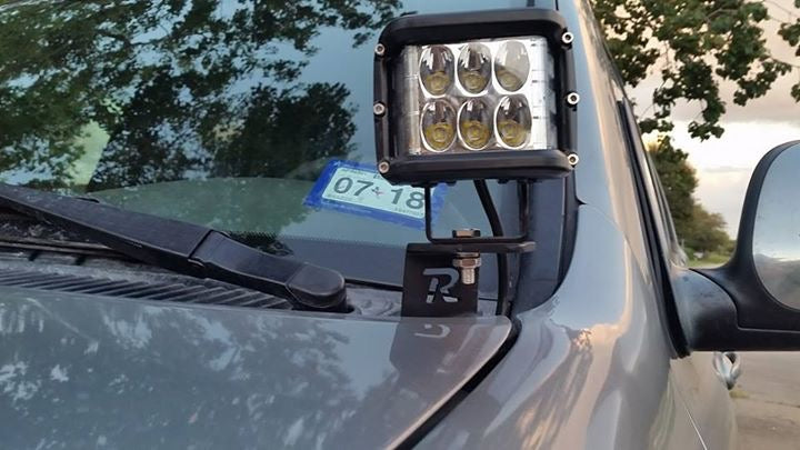 2000-2006 1st Gen Toyota Tundra & Sequoia Ditch Light Brackets