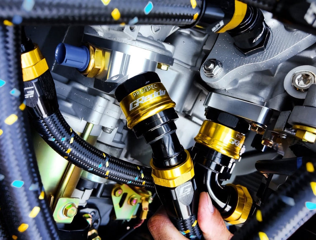 GREDDY PRO/SPEC 90 DEG. QUICK-RELEASE HOSE END(s) - BLACK/GOLD - (12860490 12860690 12860890 12861090 12861290 12861690 12862090)