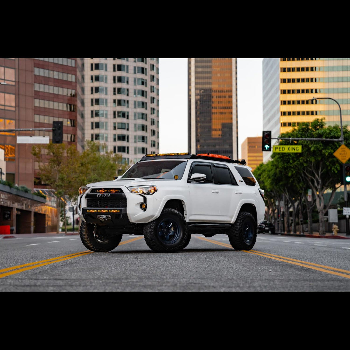 4Runner Lo-Pro Winch Bumper / 5th Gen / 2014-2024