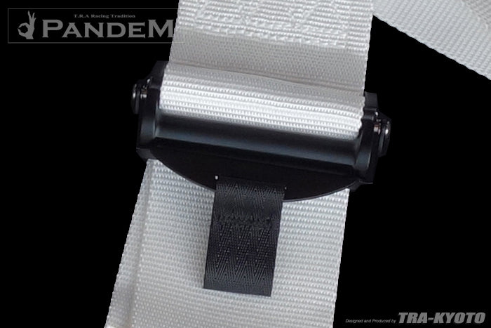 Pandem Seat Belt Harness - White