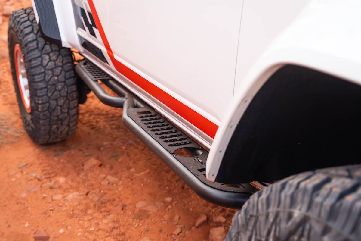 2021-2026 Ford Bronco | OE Plus 4-Door Side Steps