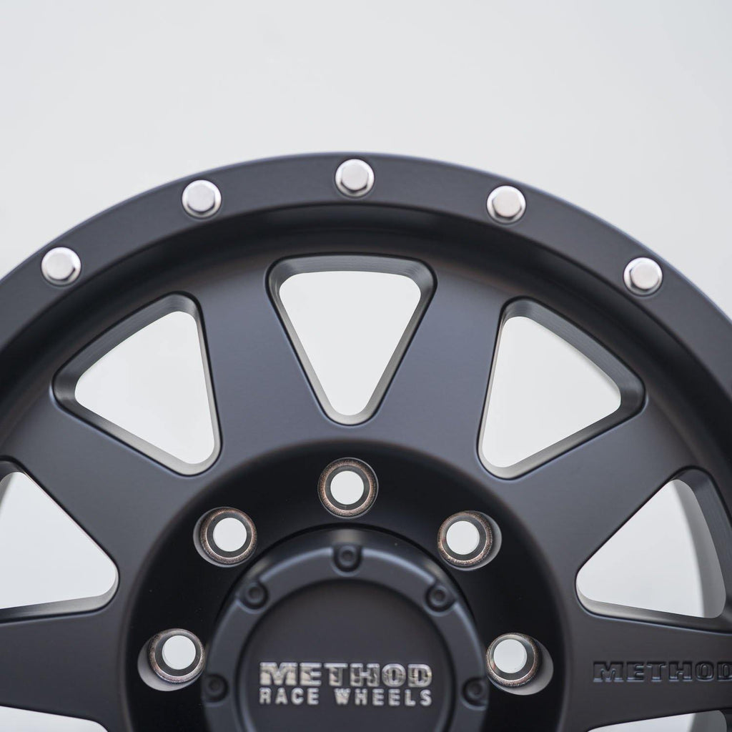 CJC Edition Method 17" Standard For Ram Trucks (Black)