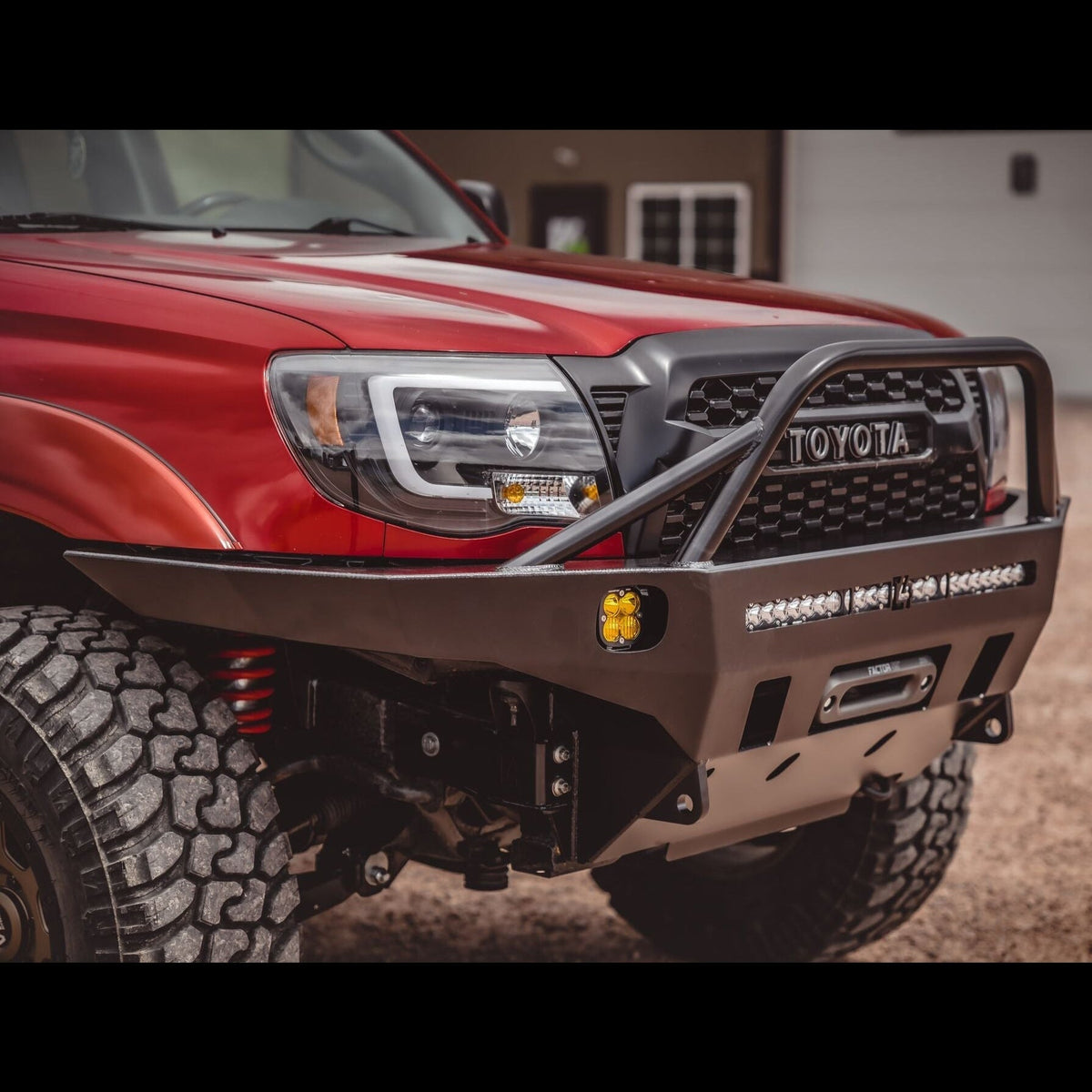 Tacoma Overland Series Front Bumper / 2nd Gen / 2012-2015