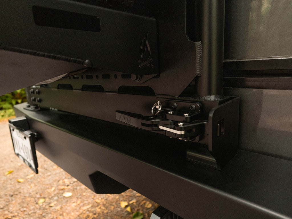 Winnebago Ekko Rear Bumper, Ladder, & Carrier Swing-Out System