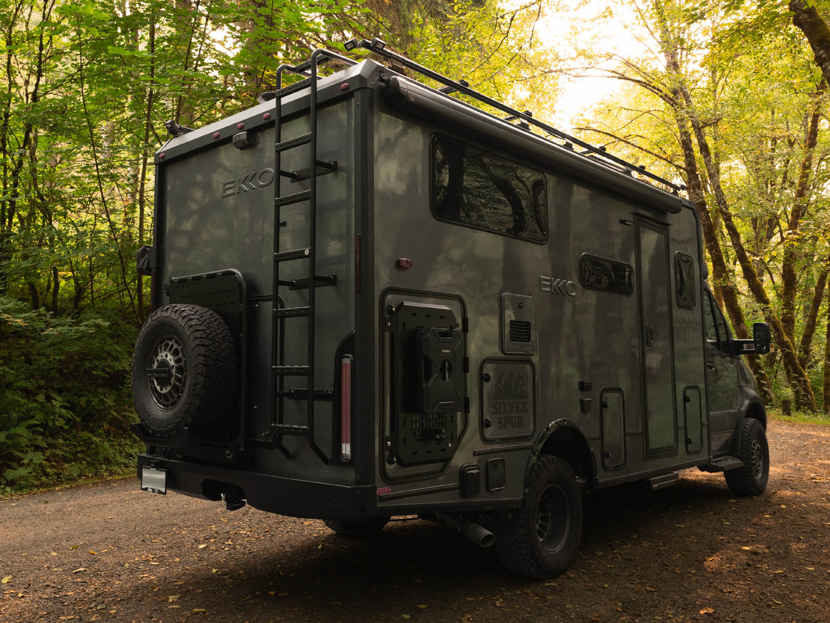 Winnebago Ekko Rear Bumper, Ladder, & Carrier Swing-Out System