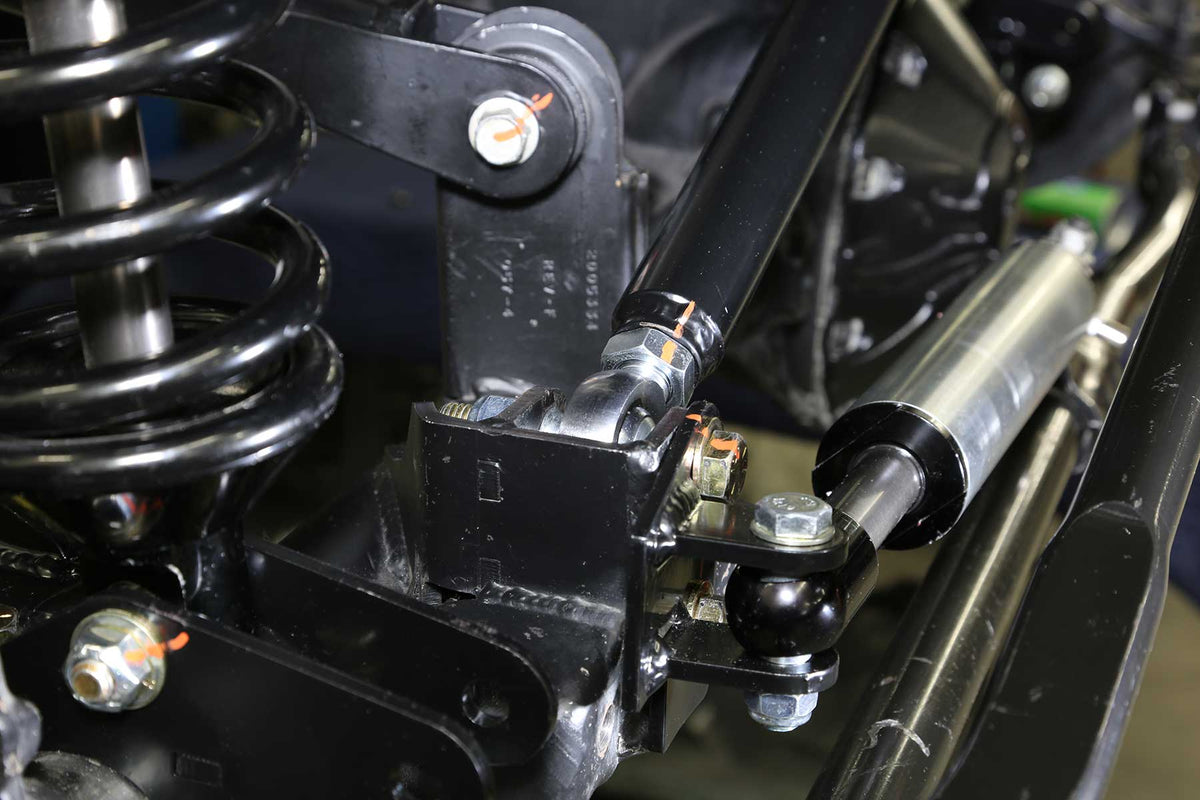 3″-5″ Front Track Bar Brackets [Weld On] – FTS24113