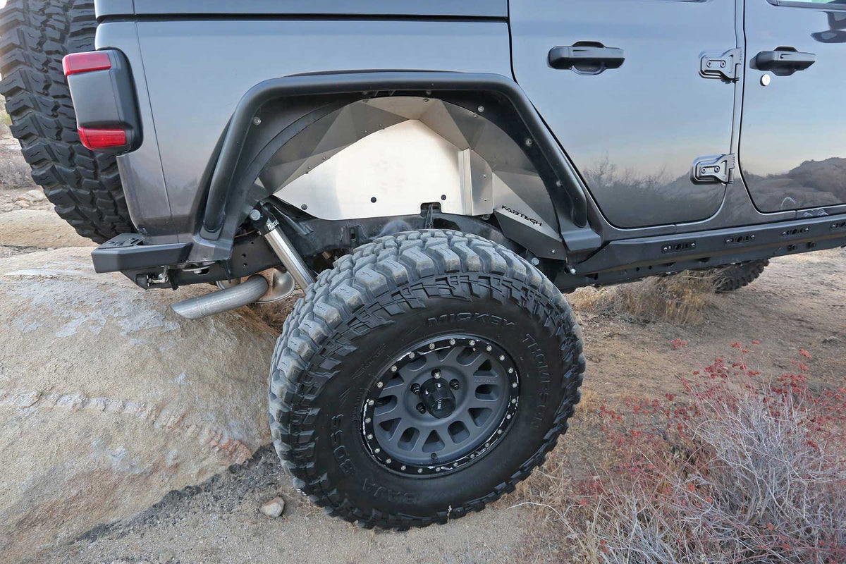 Rear Inner Fenders – FTS24272