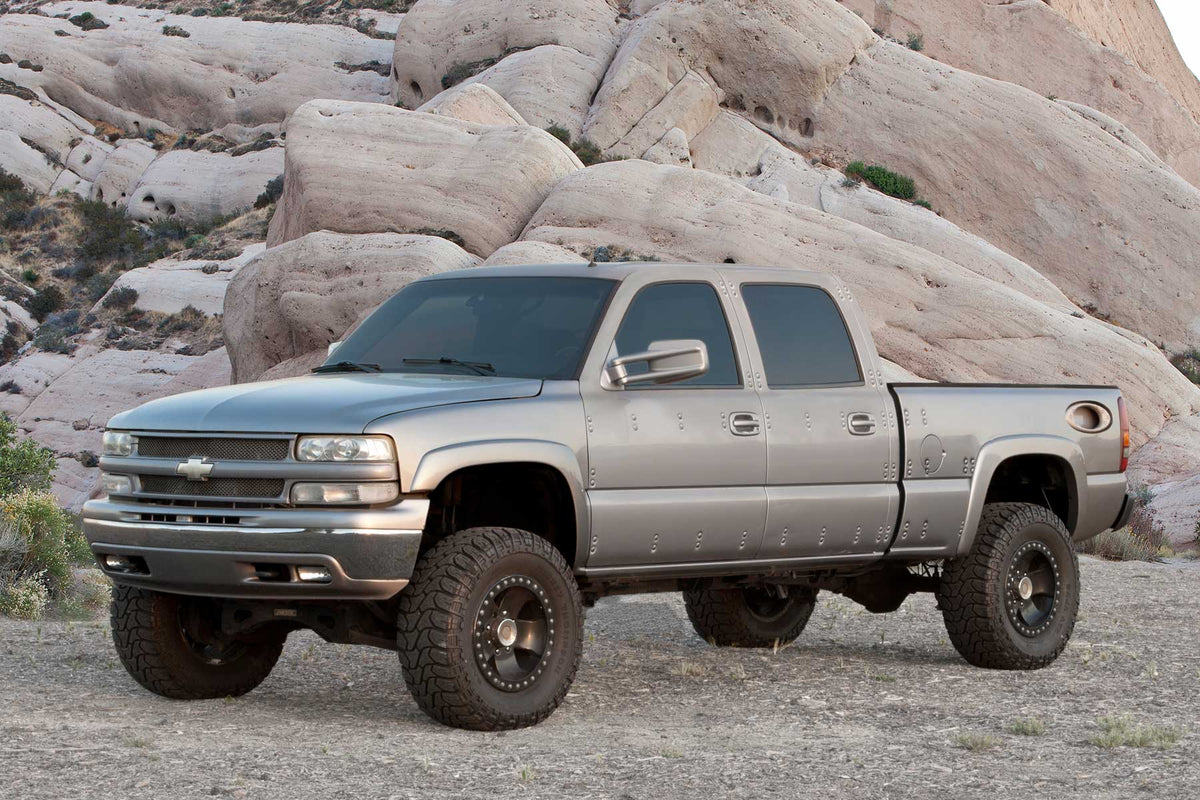 6" RTS SYSTEM W/ PERFORMANCE SHOCKS - K1045