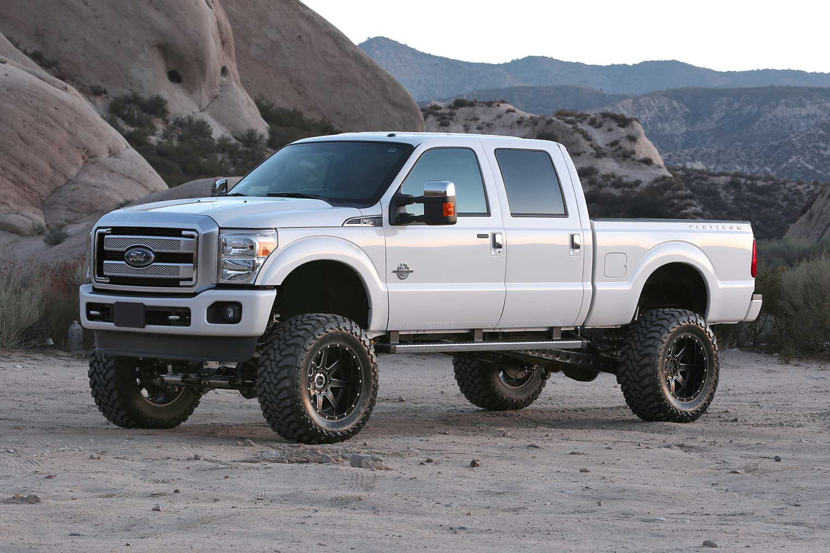 8″ 4 Link System w/ Front Dirt Logic 4.0 Resi Coilovers & Rear Dirt Logic 2.25 Shocks – K2277DL