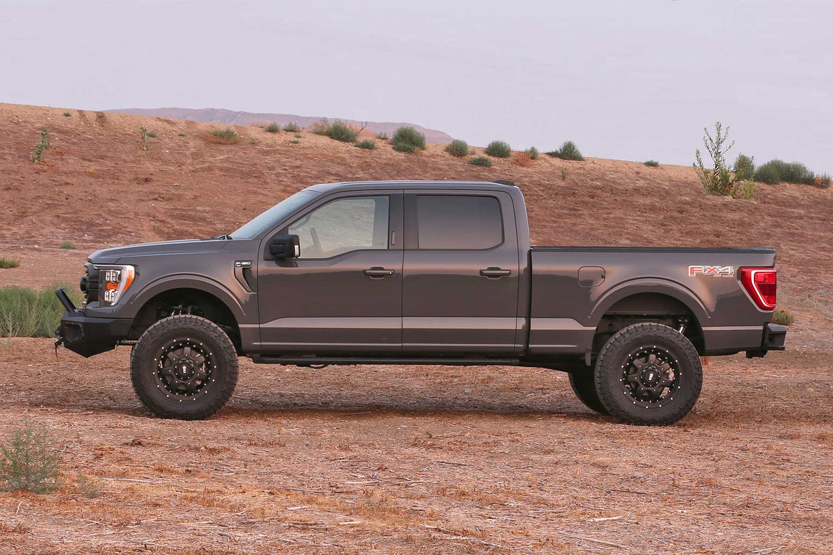 6″ Lift Kit w/ Front Dirt Logic 2.5 Resi Coilovers &amp; Rear Dirt Logic Shocks – K2373DL