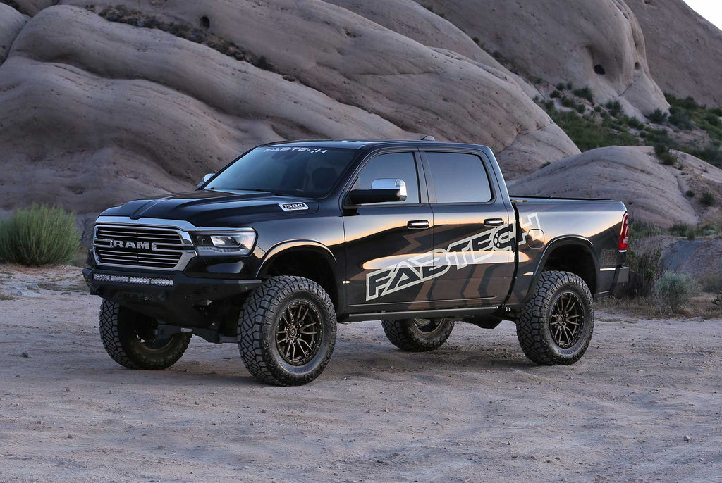 6″ Performance System w/ Front Dirt Logic 2.5 Resi Coilovers &amp; Rear Dirt Logic 2.25 Shocks – K3088DL