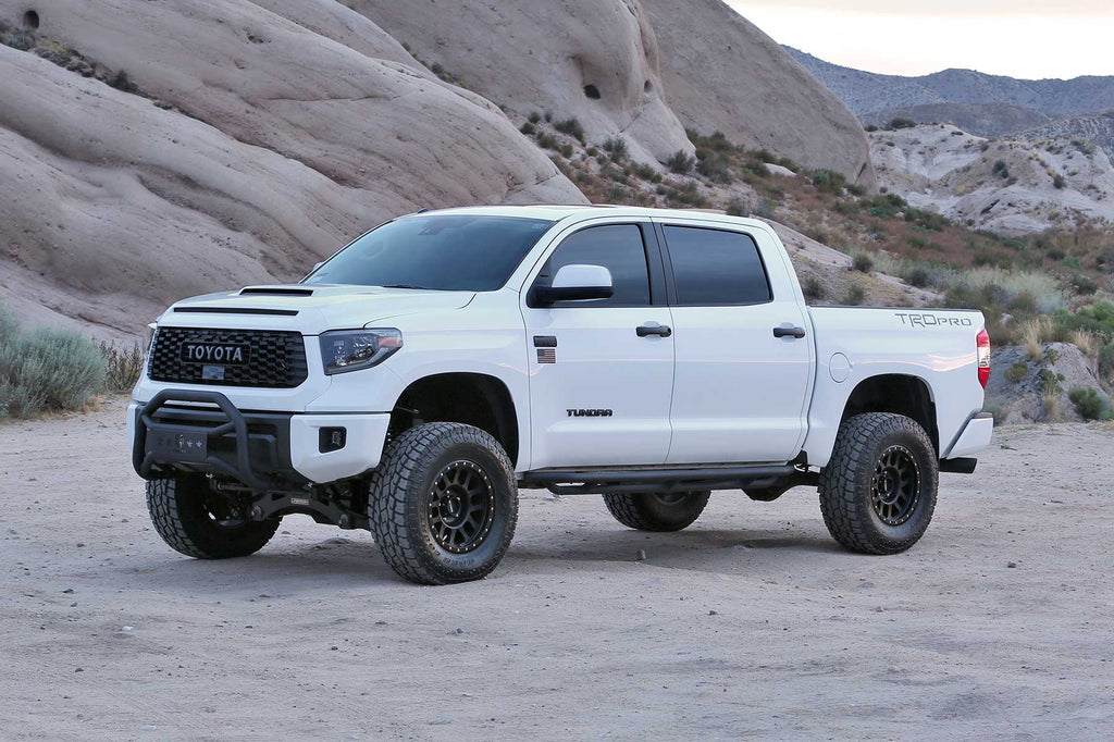 4″ Performance Lift Kit w/ Front Dirt Logic 2.5 Resi Coilovers & Rear Dirt Logic 2.25 Shocks – K7078DL