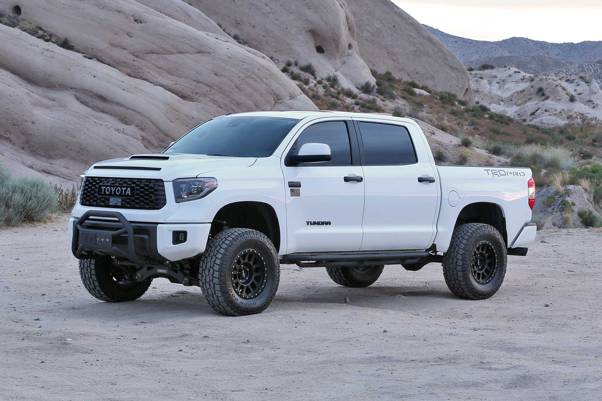 4″ Performance Lift Kit w/ Front Dirt Logic 2.5 Resi Coilovers & Rear Dirt Logic 2.25 Shocks – K7078DL