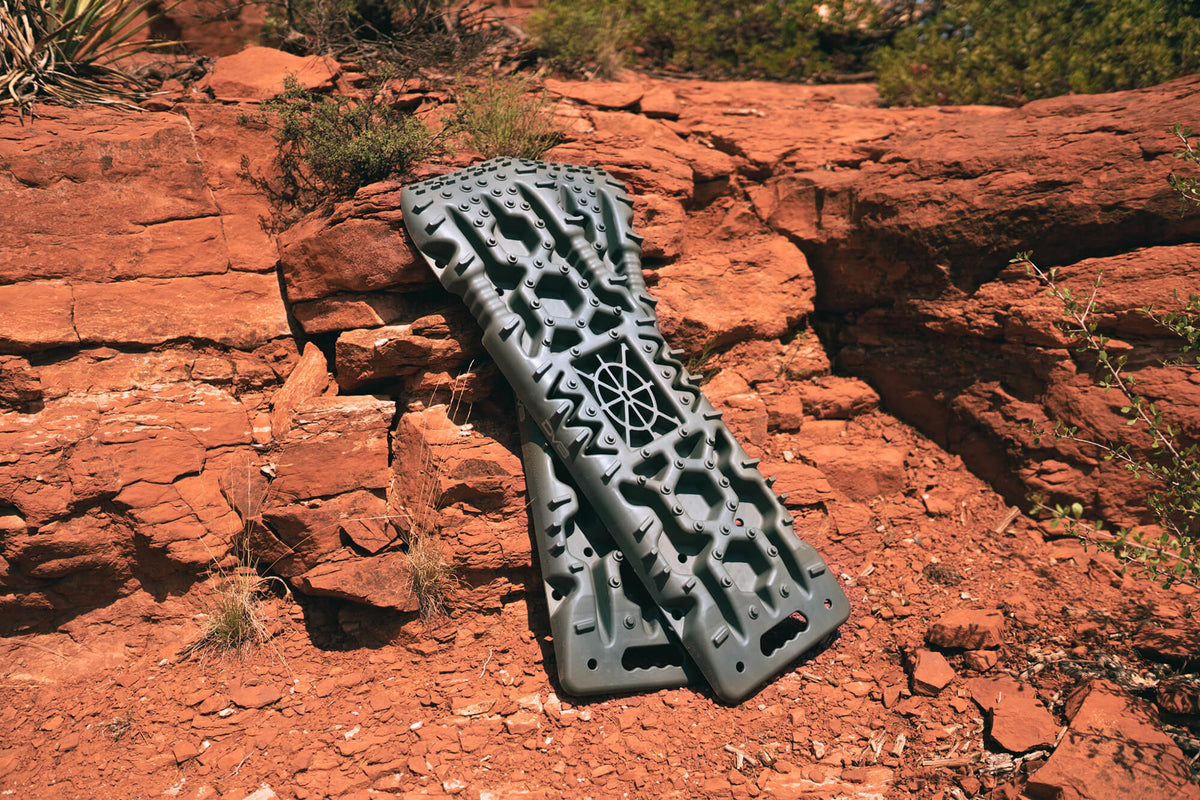 Traction Boards with Carry Bag