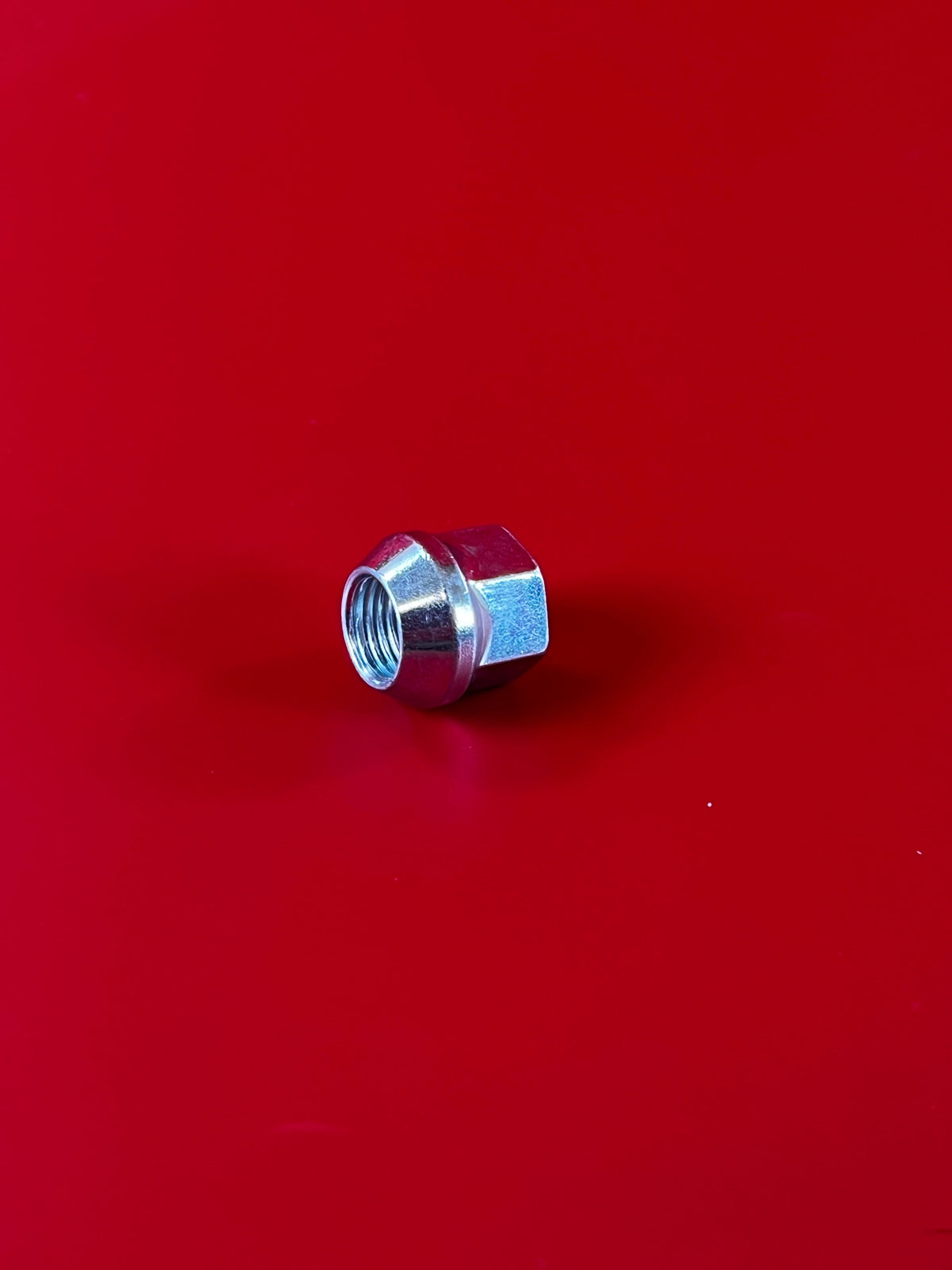 OPEN END LUG NUT